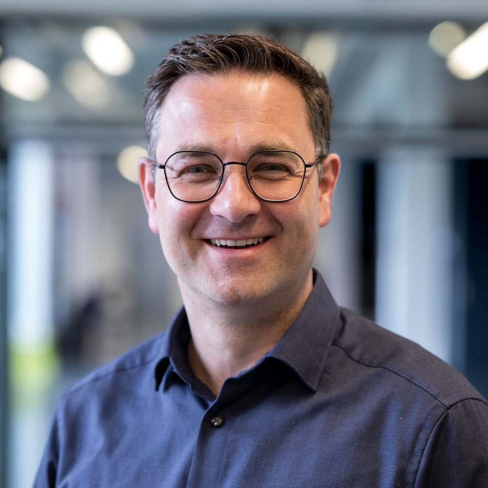 Prof. Dr. Jens Pöppelbuß