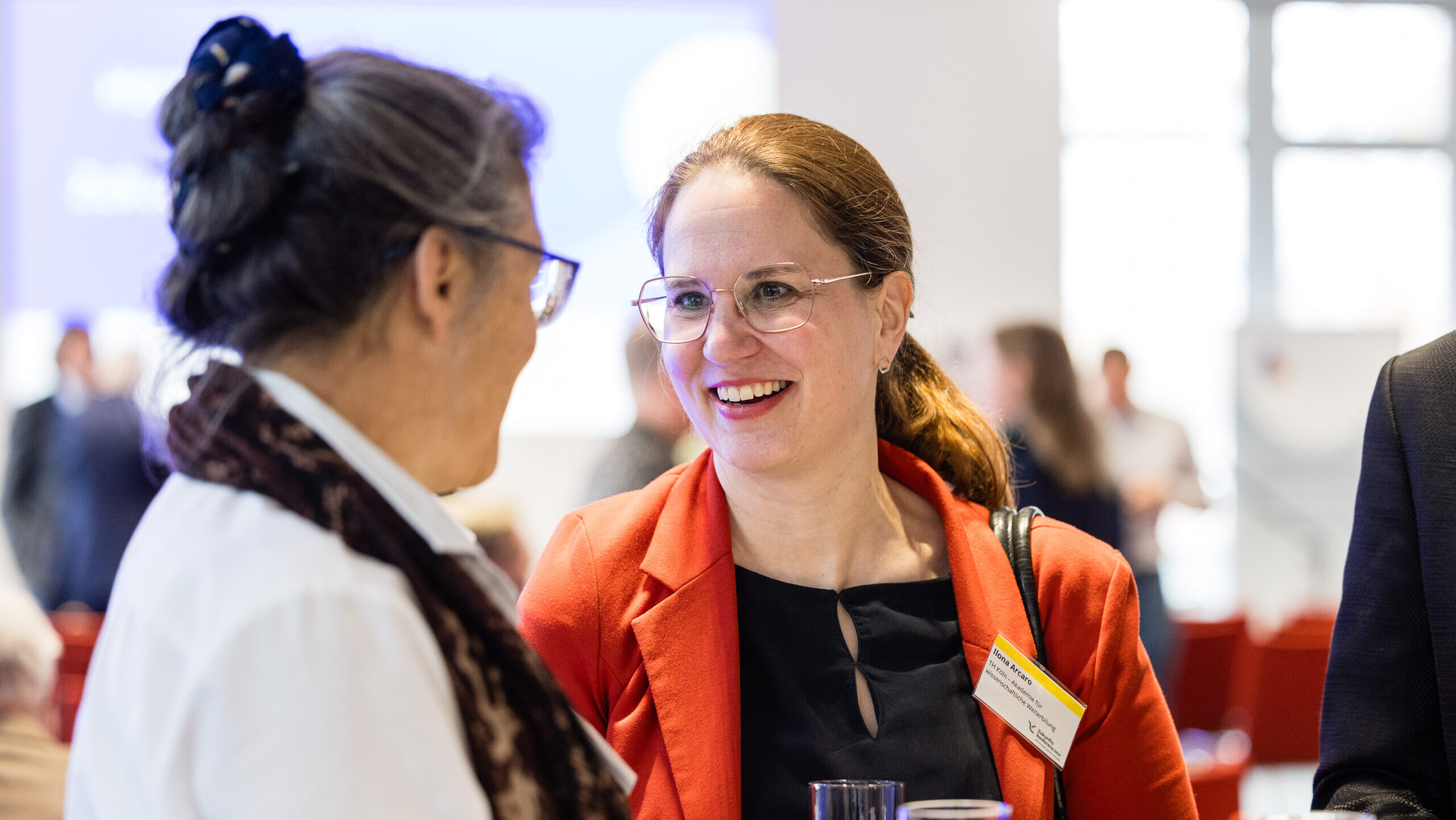 Lockerem Austausch zwischen zwei Personen.